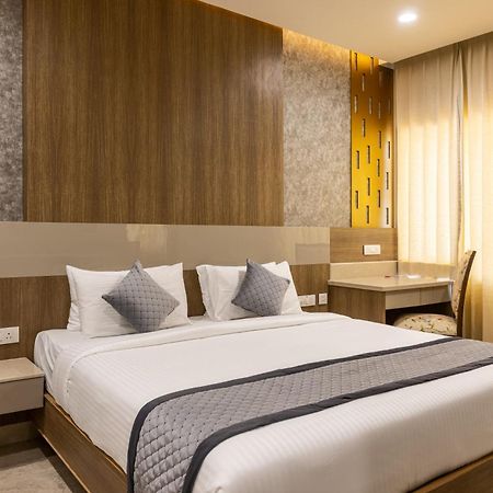 Rathna Residency Hotel เอโรด ภายนอก รูปภาพ