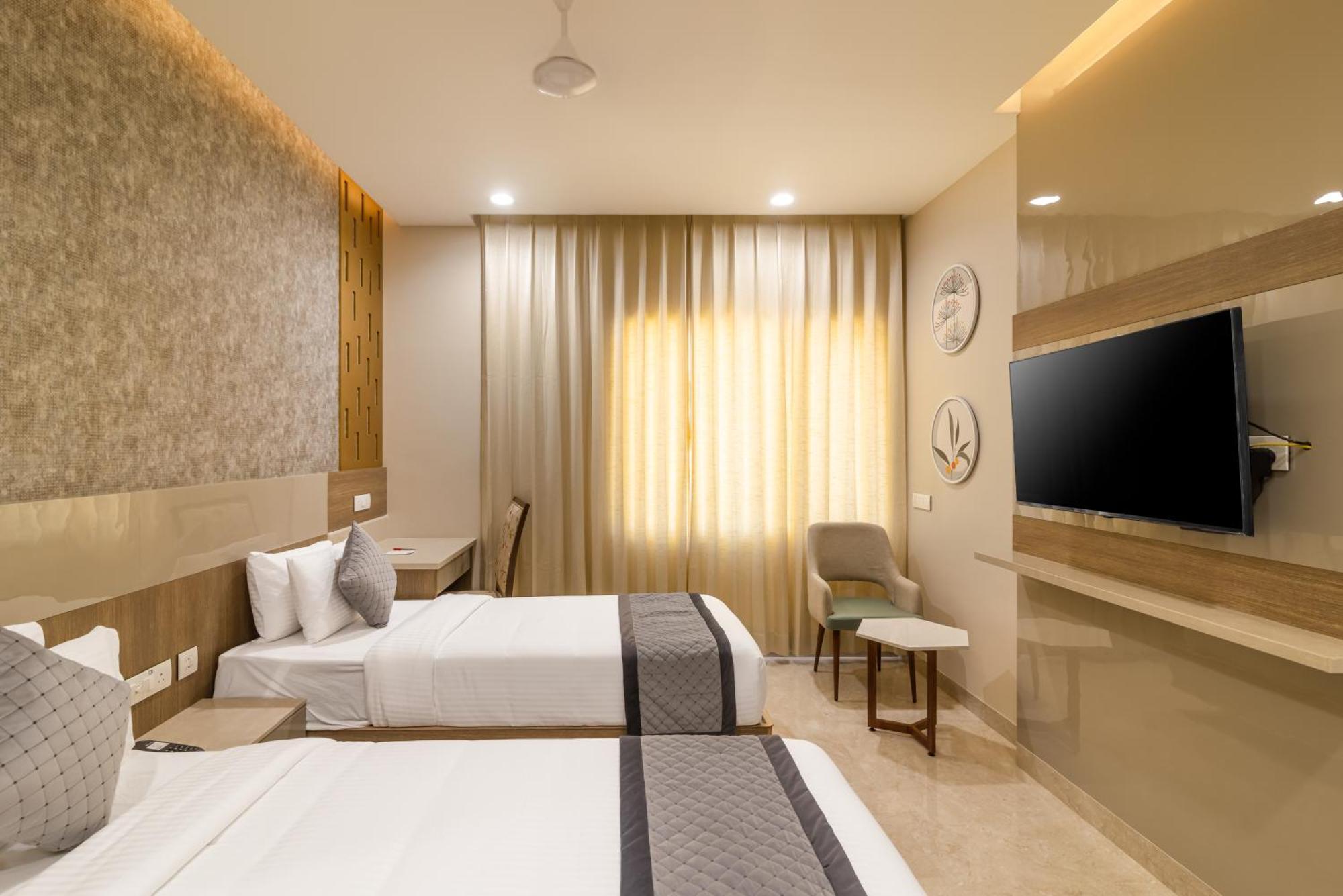 Rathna Residency Hotel เอโรด ภายนอก รูปภาพ